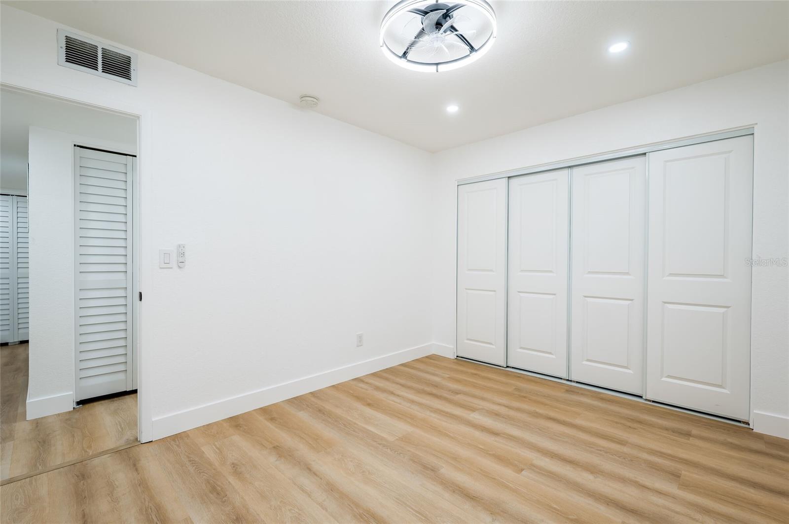 Image 17 of 29 For 2626 Cedar View Court