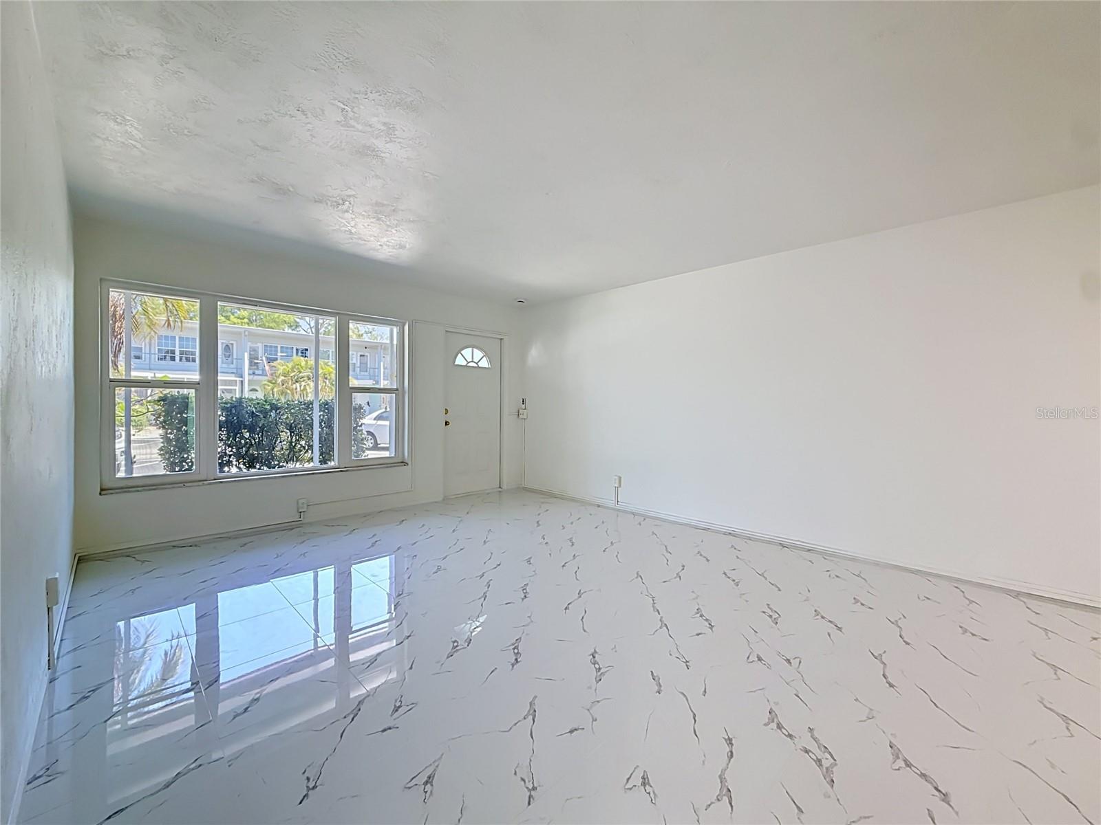 Image 13 of 36 For 4295 58th Way N 1604