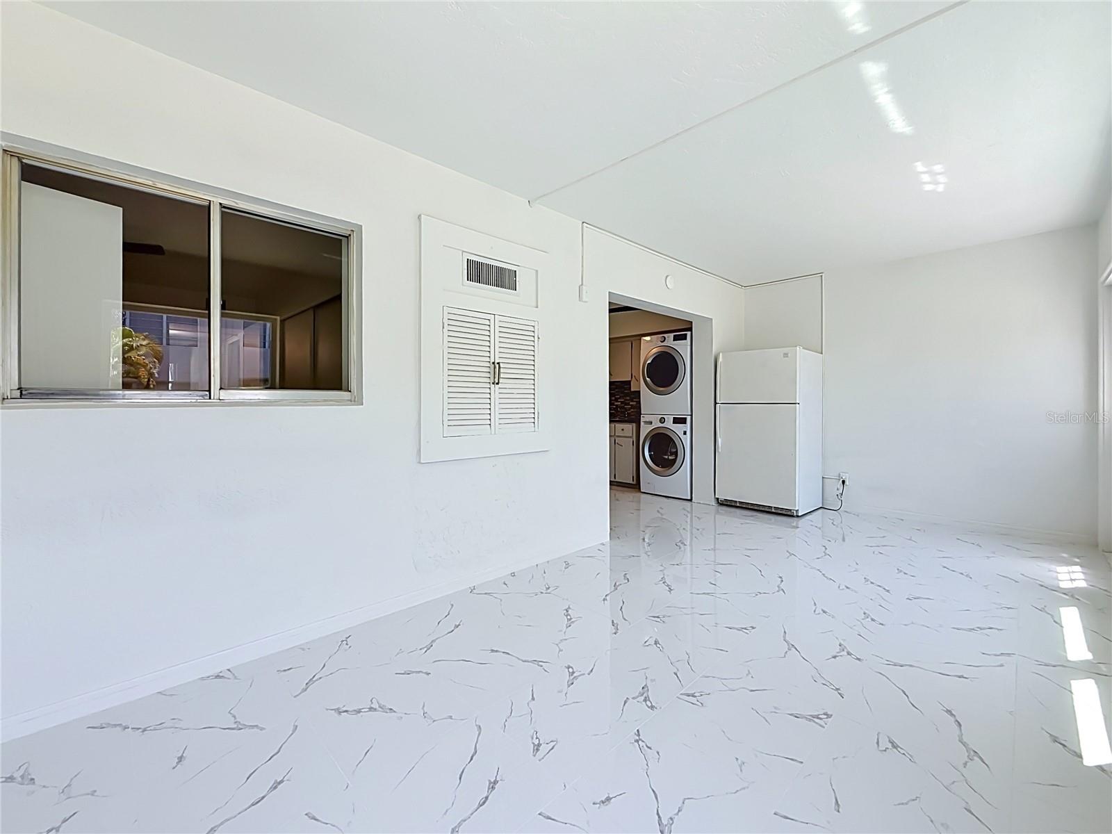 Image 16 of 36 For 4295 58th Way N 1604