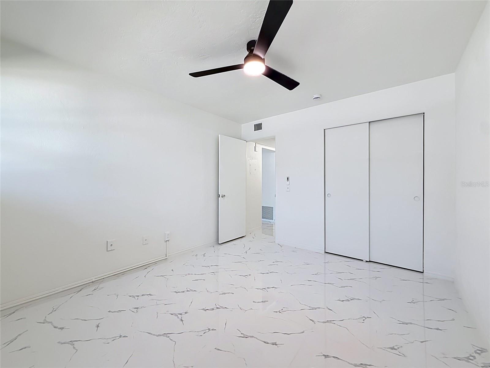 Image 24 of 36 For 4295 58th Way N 1604