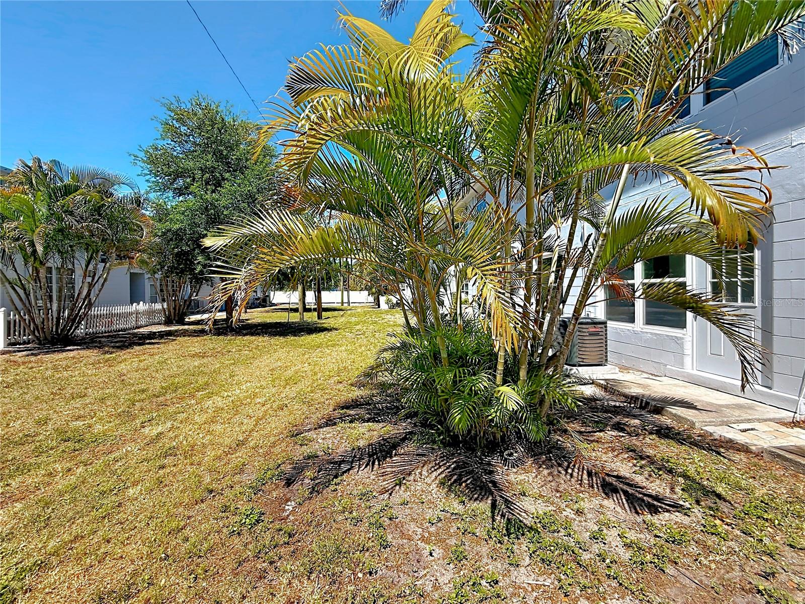 Image 26 of 36 For 4295 58th Way N 1604
