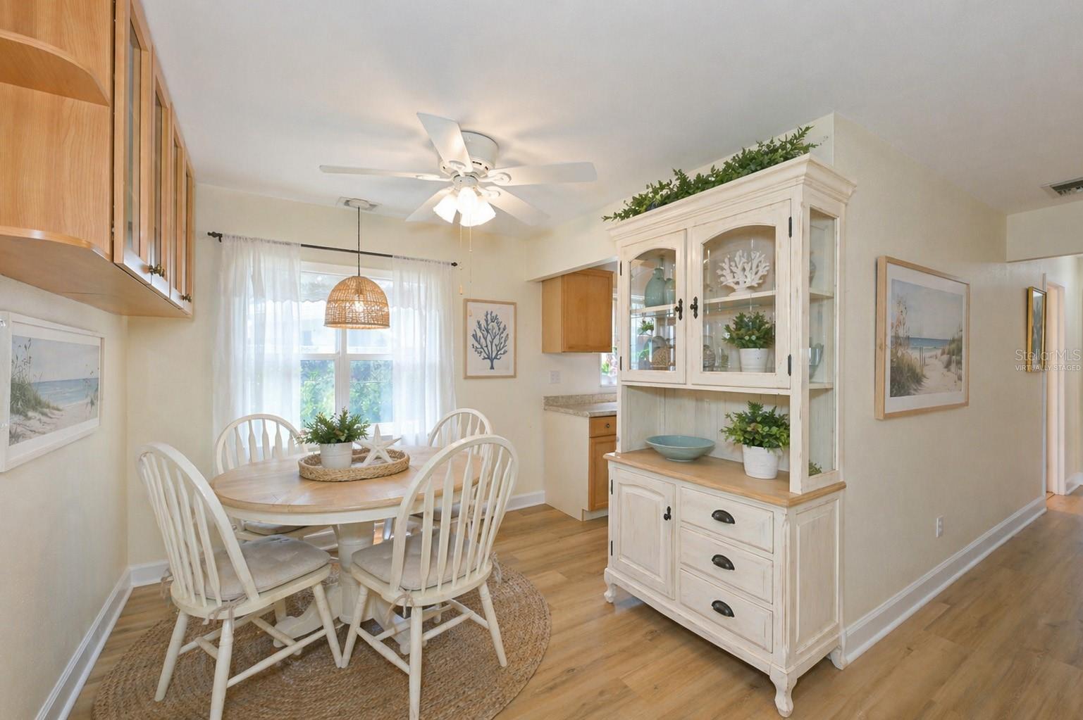 Image 18 of 69 For 2202 Clubhouse Drive 169