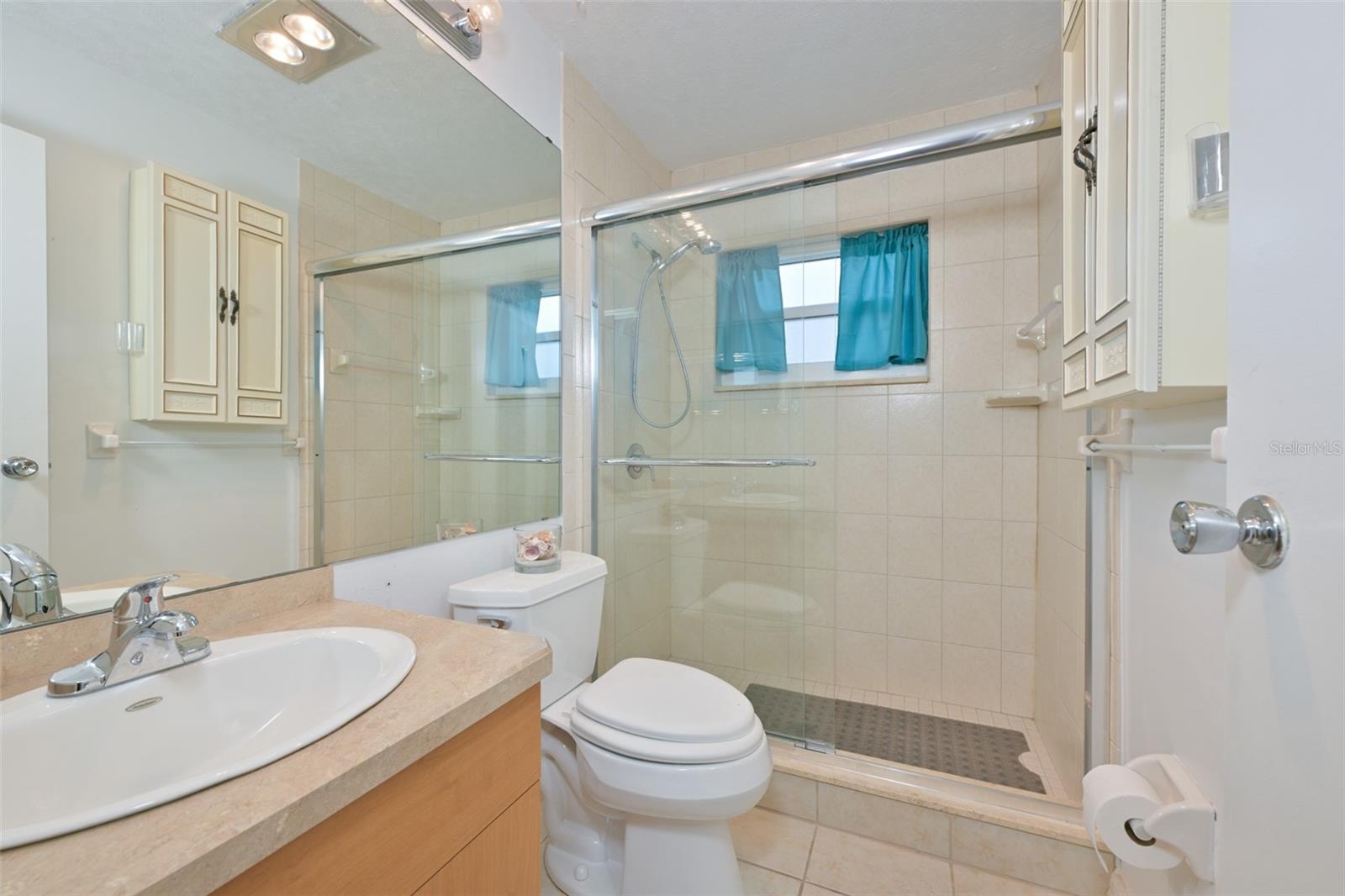 Image 24 of 69 For 2202 Clubhouse Drive 169