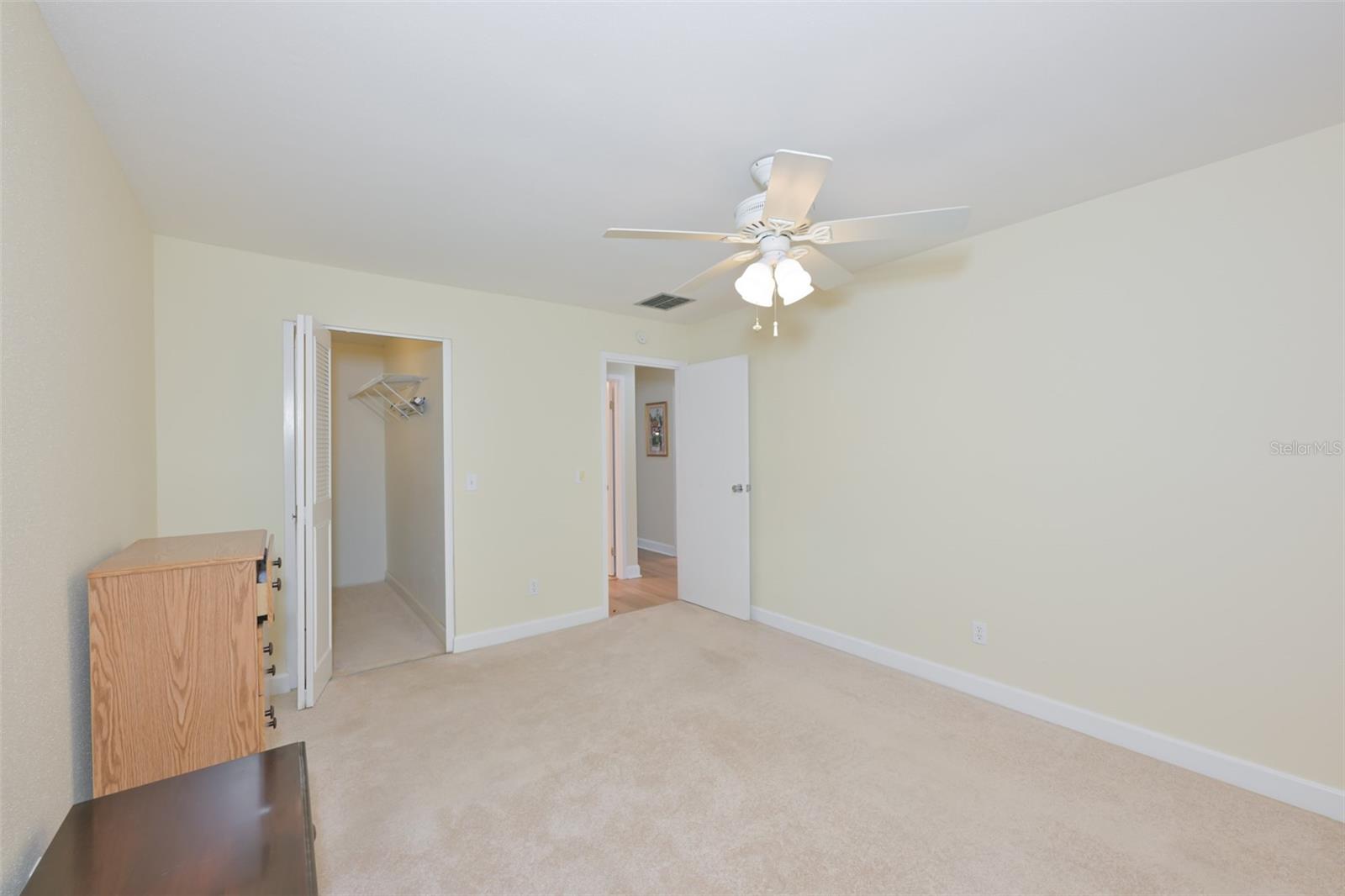 Image 38 of 69 For 2202 Clubhouse Drive 169