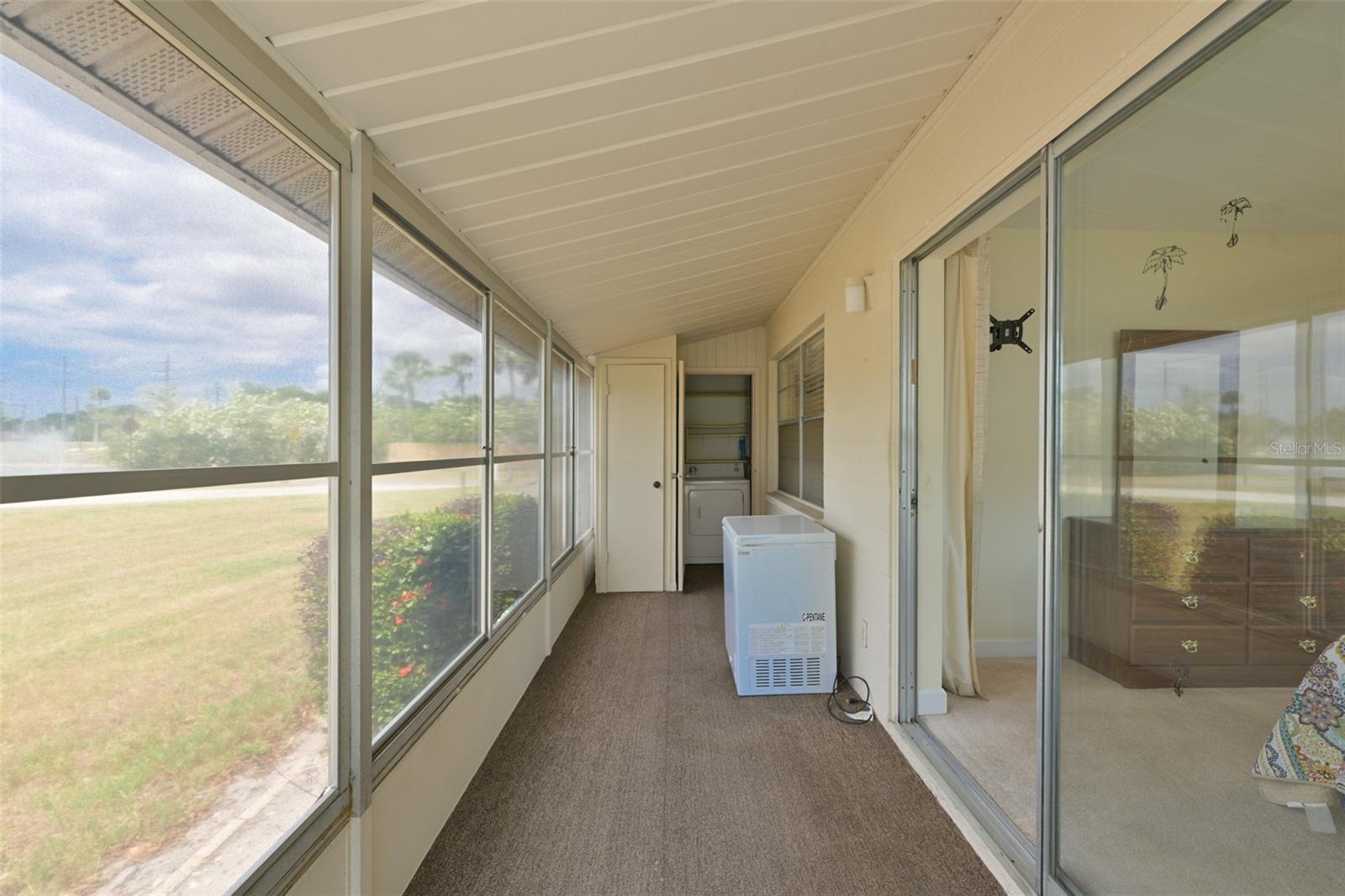 Image 41 of 69 For 2202 Clubhouse Drive 169