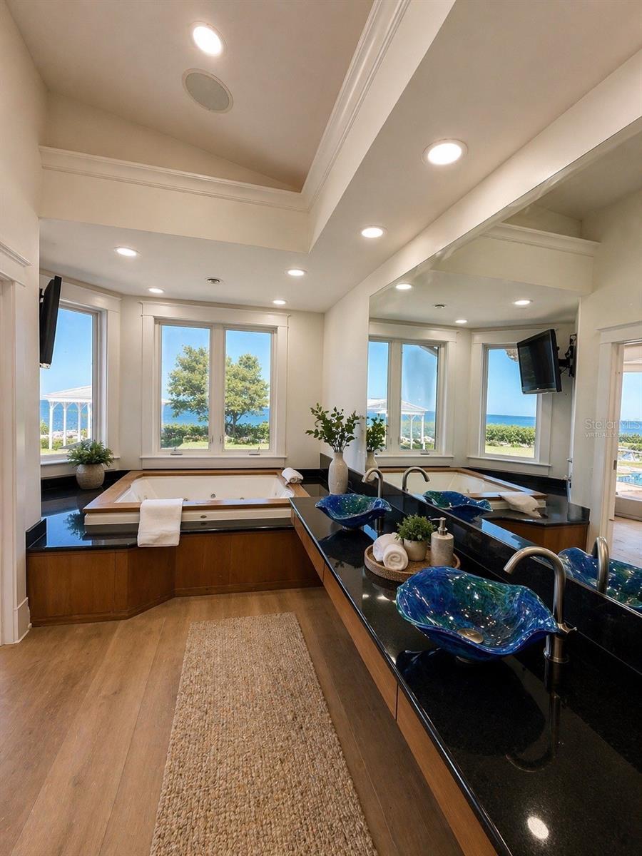 Image 29 of 96 For 1721 Gulf Road