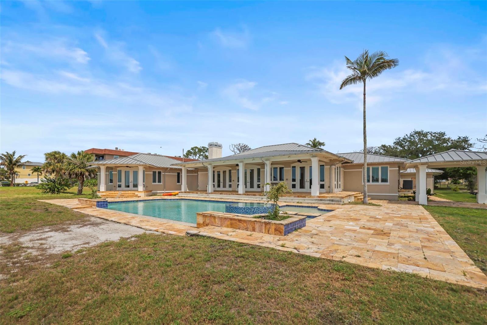 Image 56 of 96 For 1721 Gulf Road