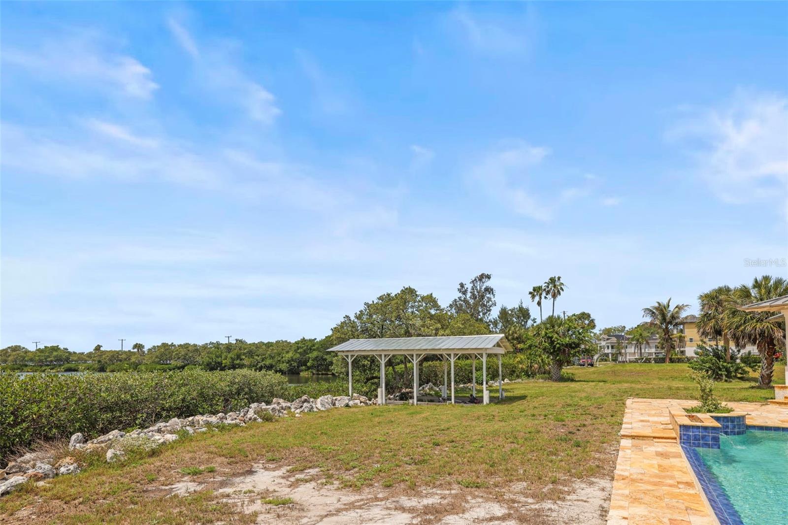 Image 57 of 96 For 1721 Gulf Road