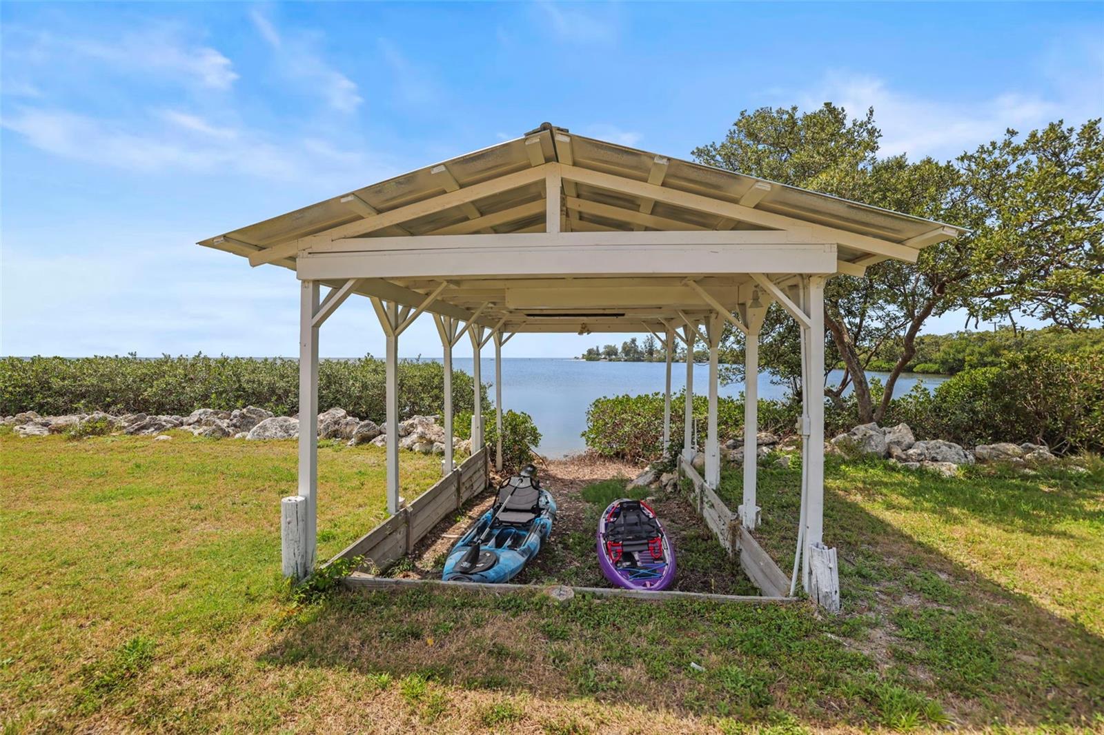 Image 58 of 96 For 1721 Gulf Road