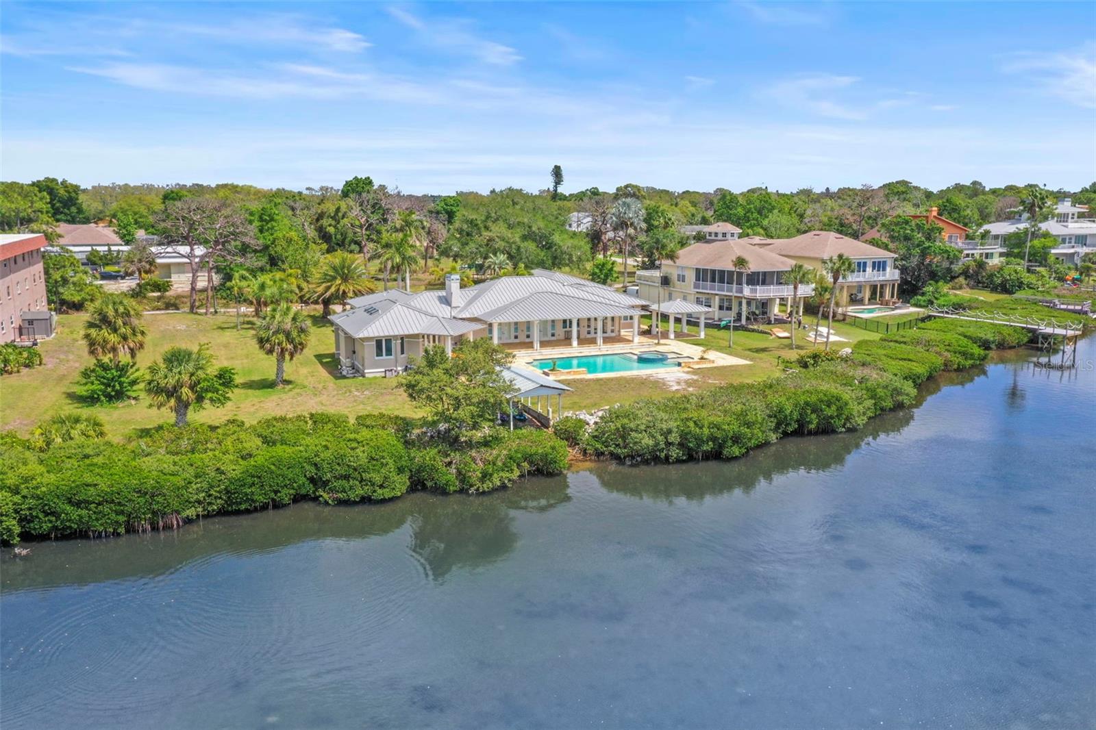 Image 75 of 96 For 1721 Gulf Road