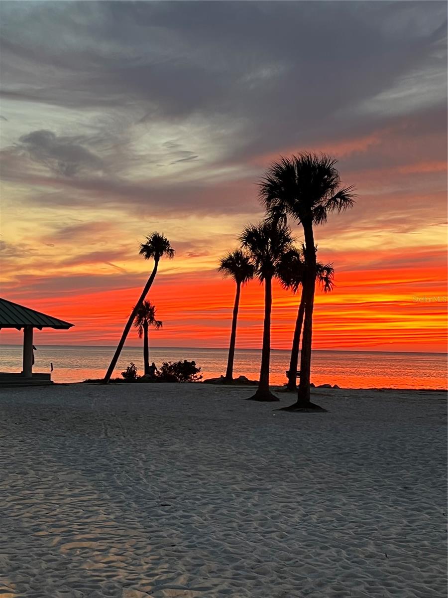 Image 91 of 96 For 1721 Gulf Road