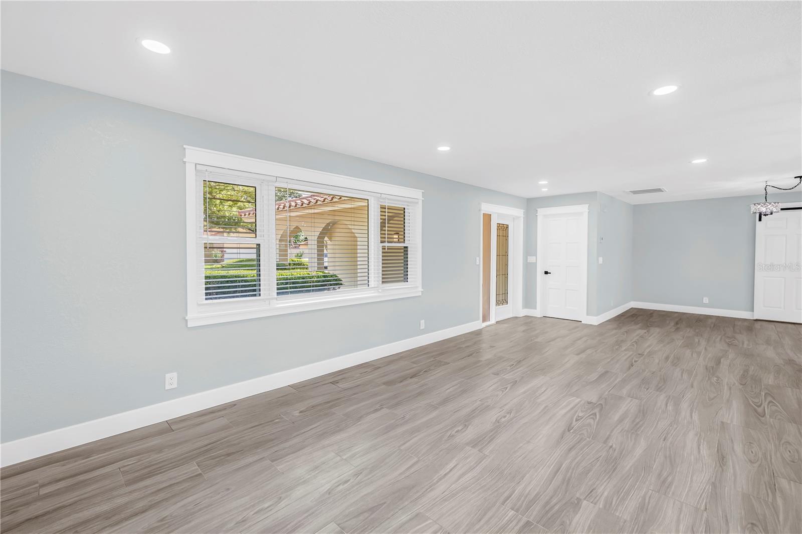 Image 32 of 88 For 12897 88th Avenue