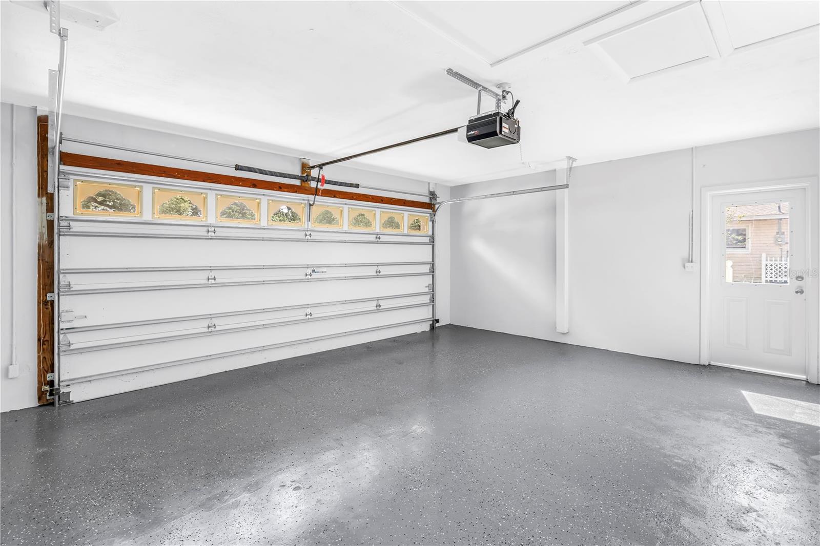 Image 69 of 88 For 12897 88th Avenue