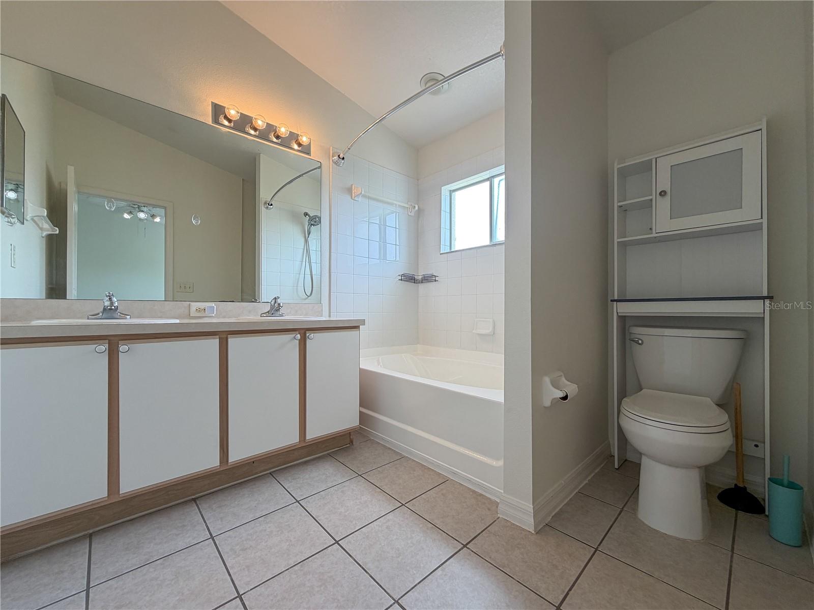 Image 13 of 17 For 6244 Olivedale Drive