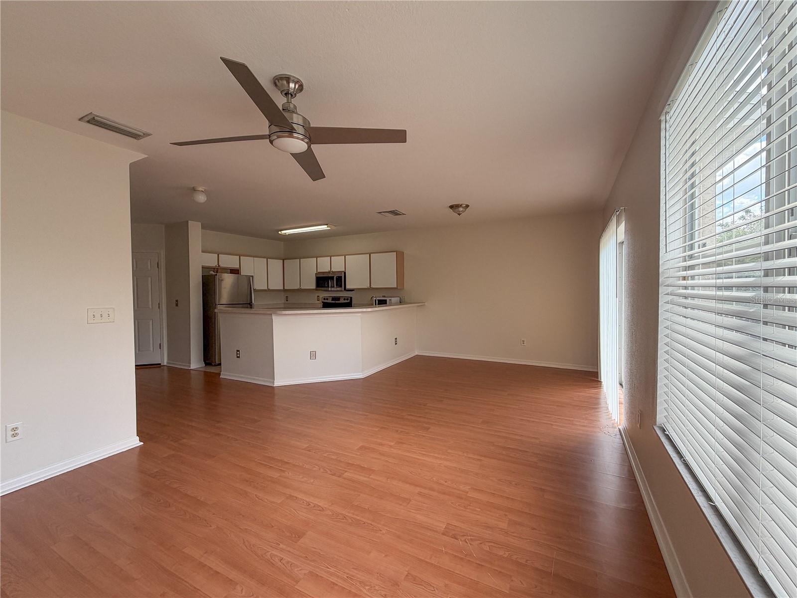 Image 8 of 17 For 6244 Olivedale Drive