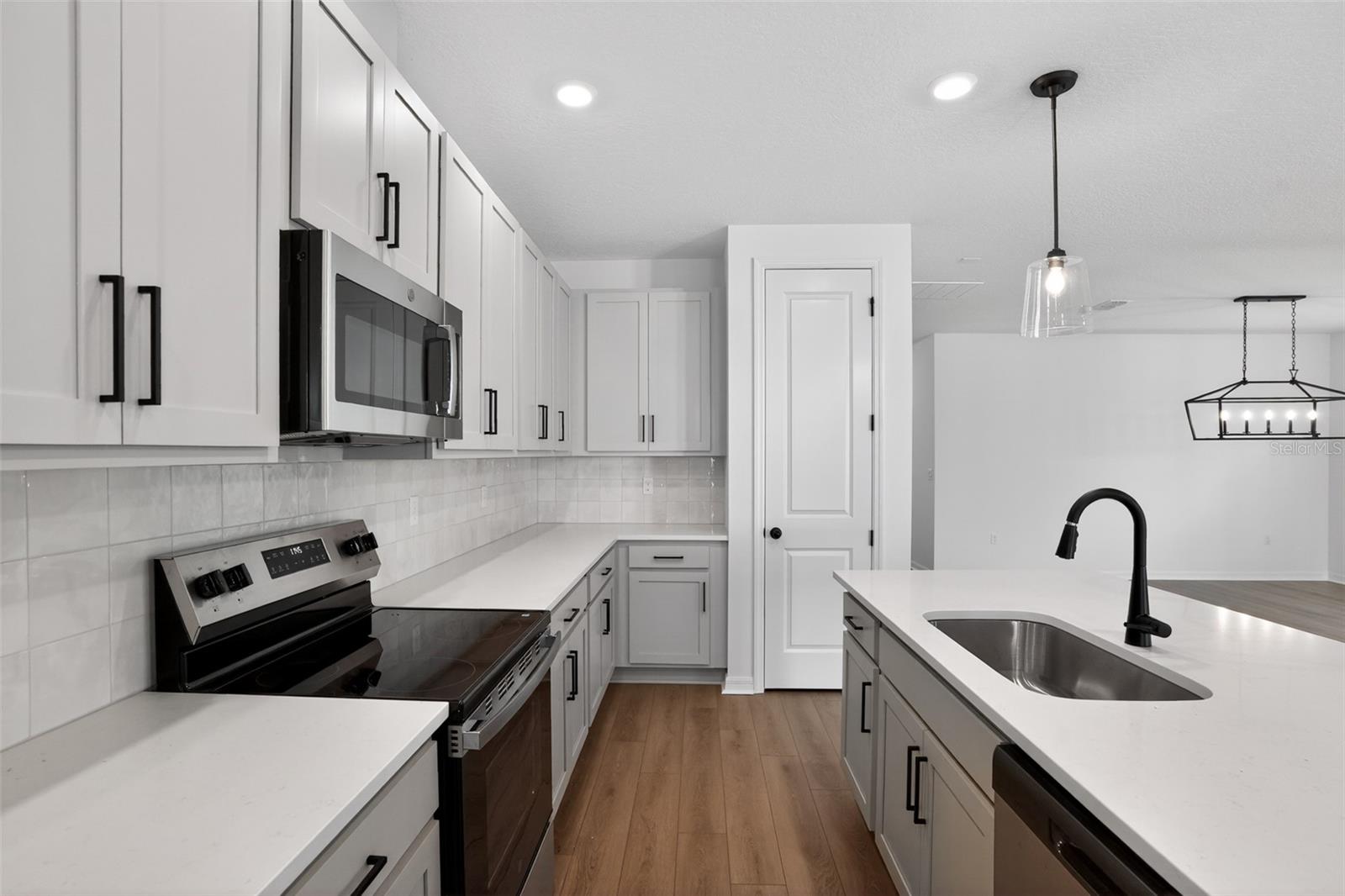 Image 13 of 28 For 30131 Emerald Forest Drive