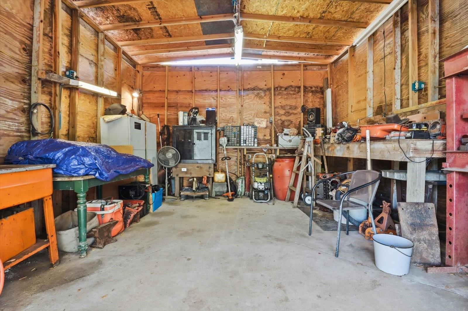 Image 37 of 45 For 12360 Redrose Avenue