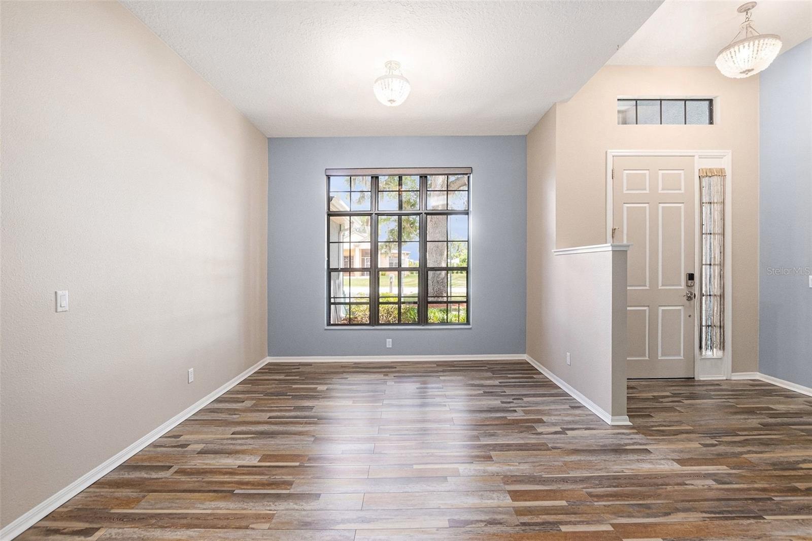 Image 12 of 35 For 3037 Folkestone Loop