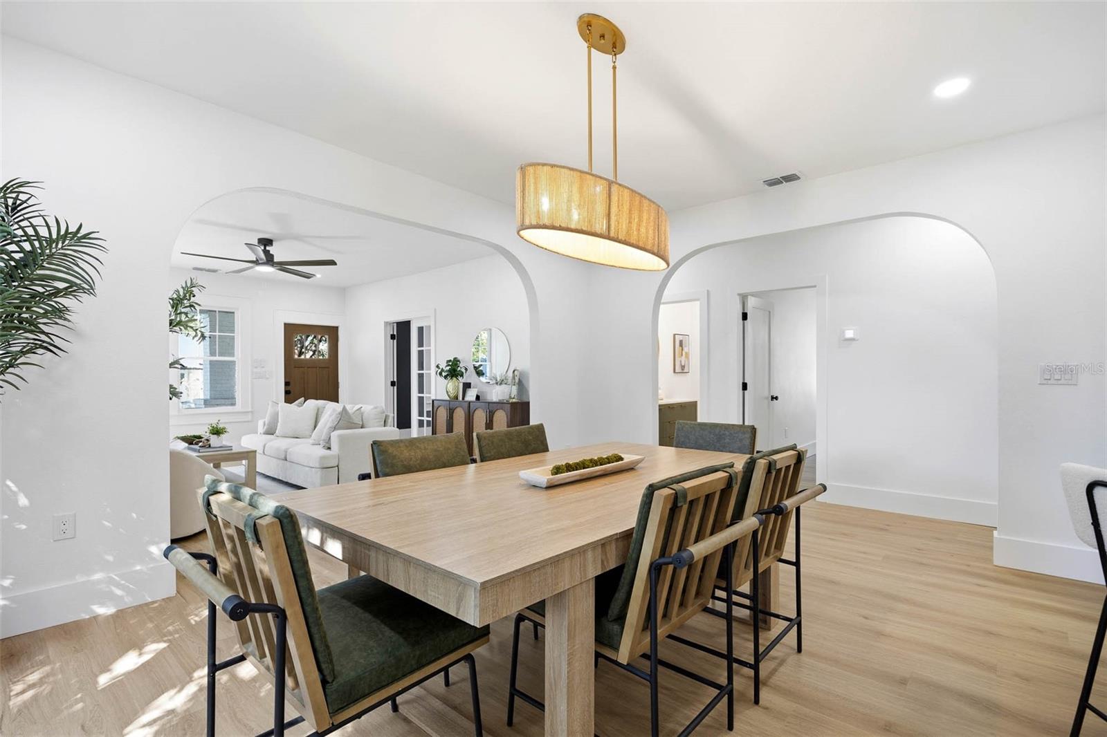 Image 11 of 41 For 2507 Ridgewood Avenue