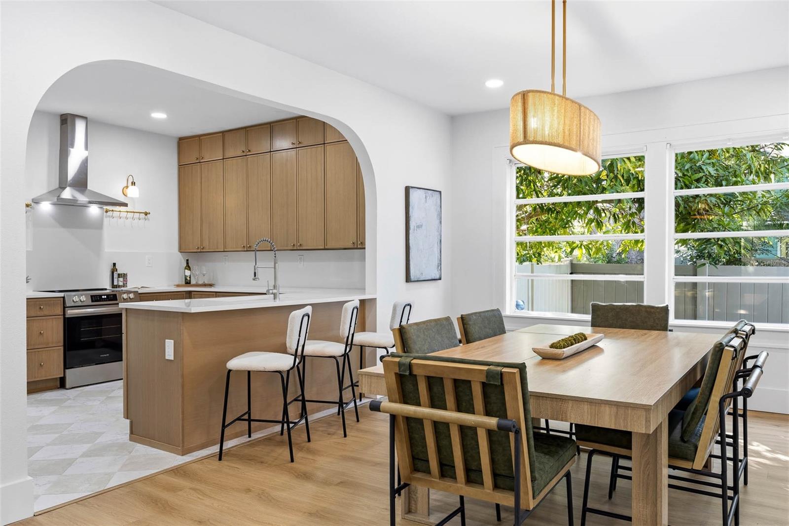 Image 12 of 41 For 2507 Ridgewood Avenue