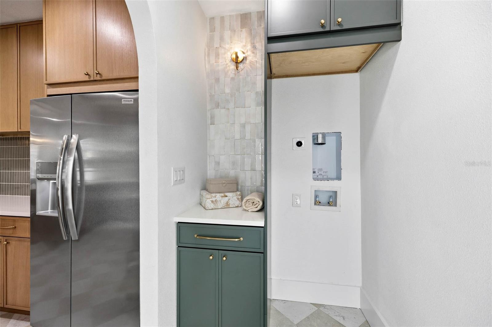 Image 24 of 41 For 2507 Ridgewood Avenue