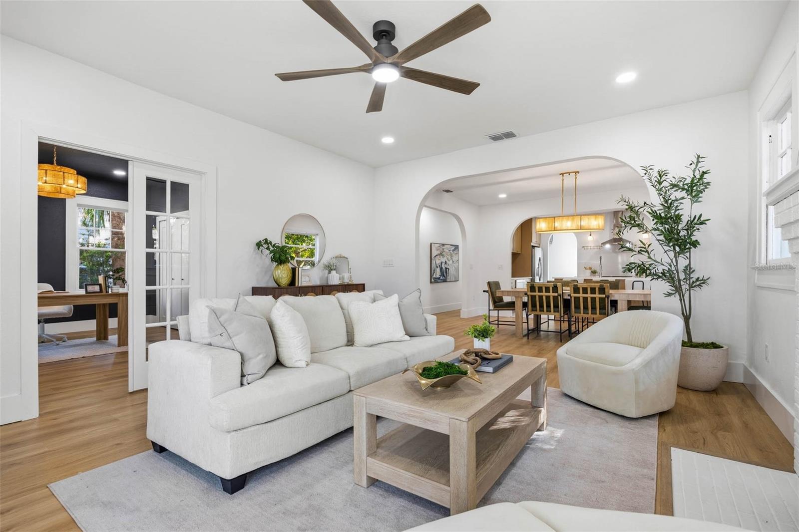 Image 6 of 41 For 2507 Ridgewood Avenue