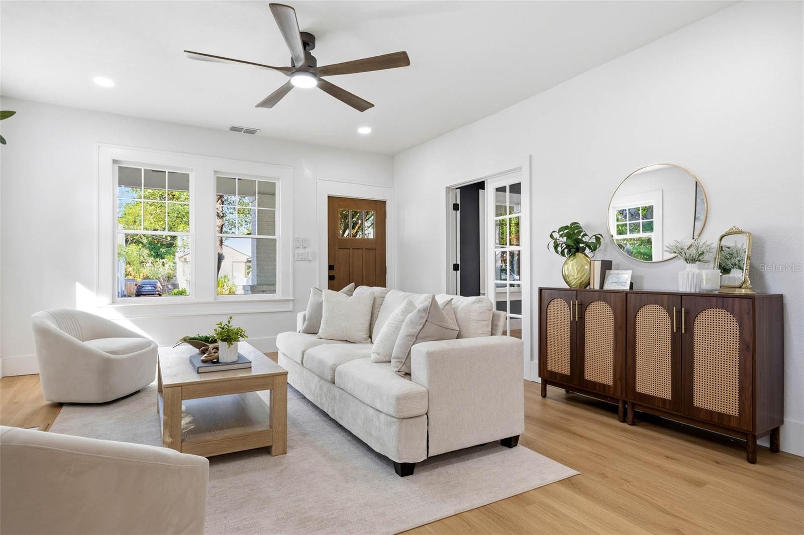 Image 7 of 41 For 2507 Ridgewood Avenue