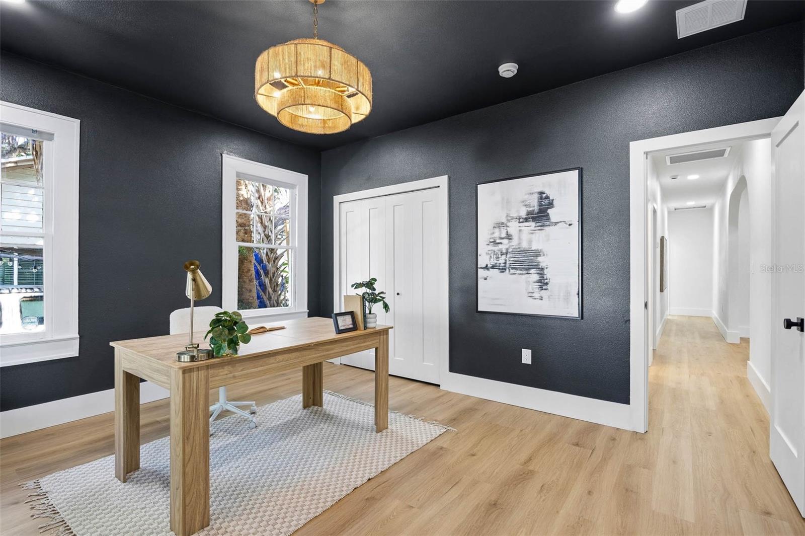 Image 8 of 41 For 2507 Ridgewood Avenue