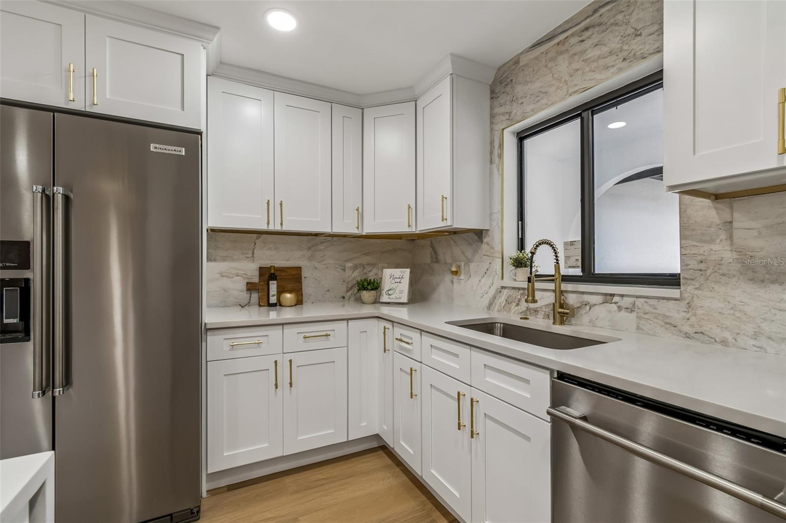 Image 10 of 74 For 2550 Gomaz Way S