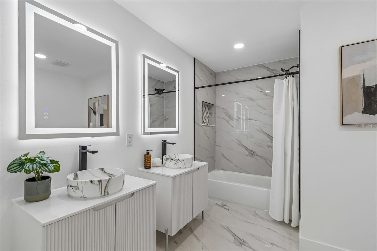 Image 29 of 74 For 2550 Gomaz Way S