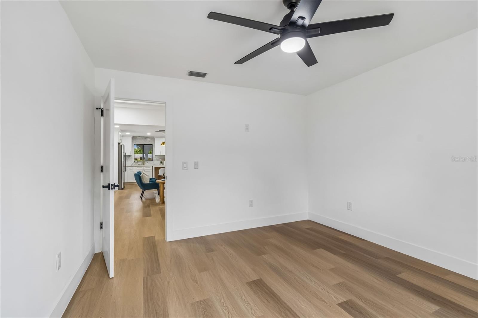 Image 51 of 74 For 2550 Gomaz Way S