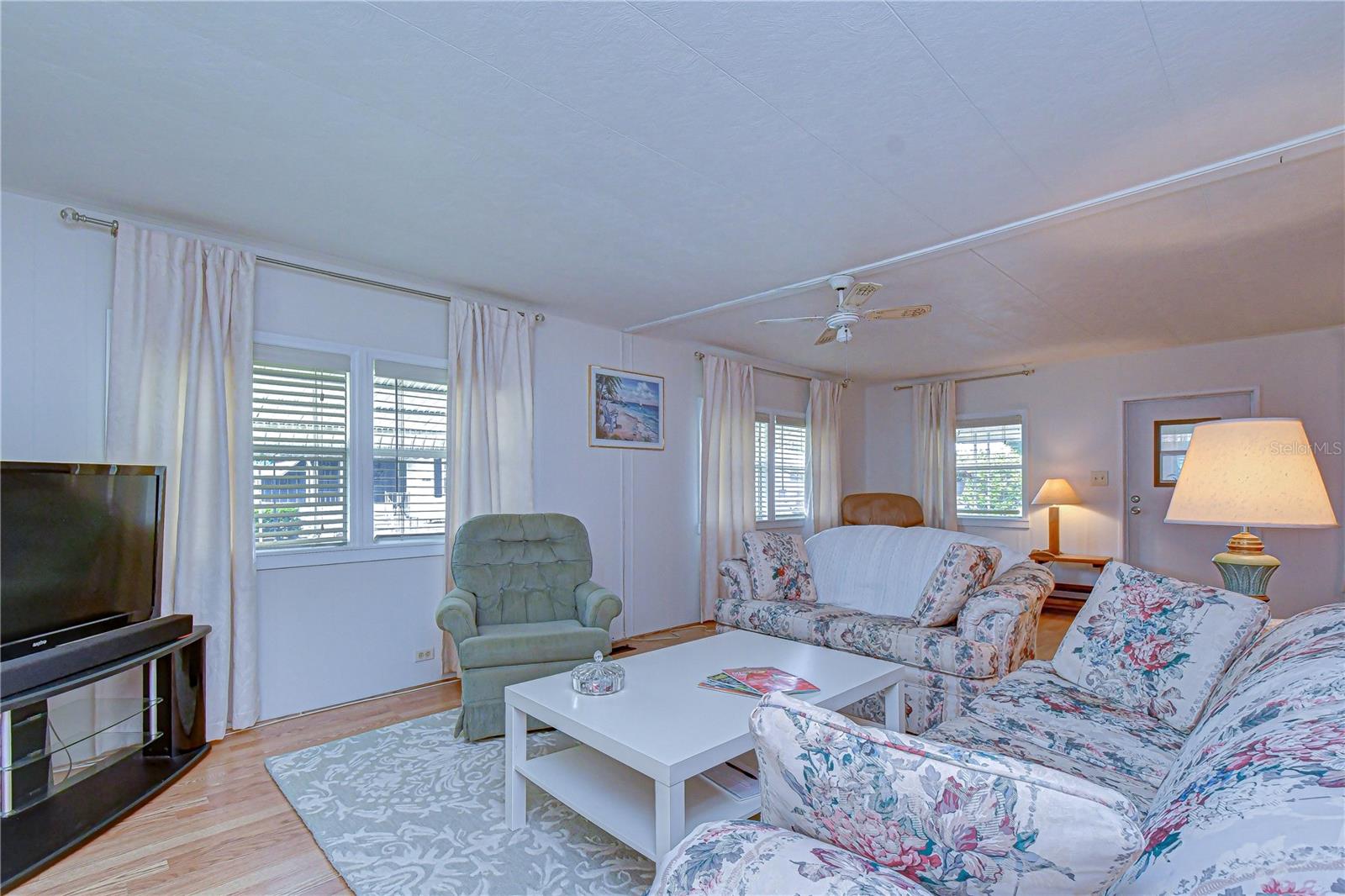 Image 10 of 56 For 37248 Kinkaid Drive