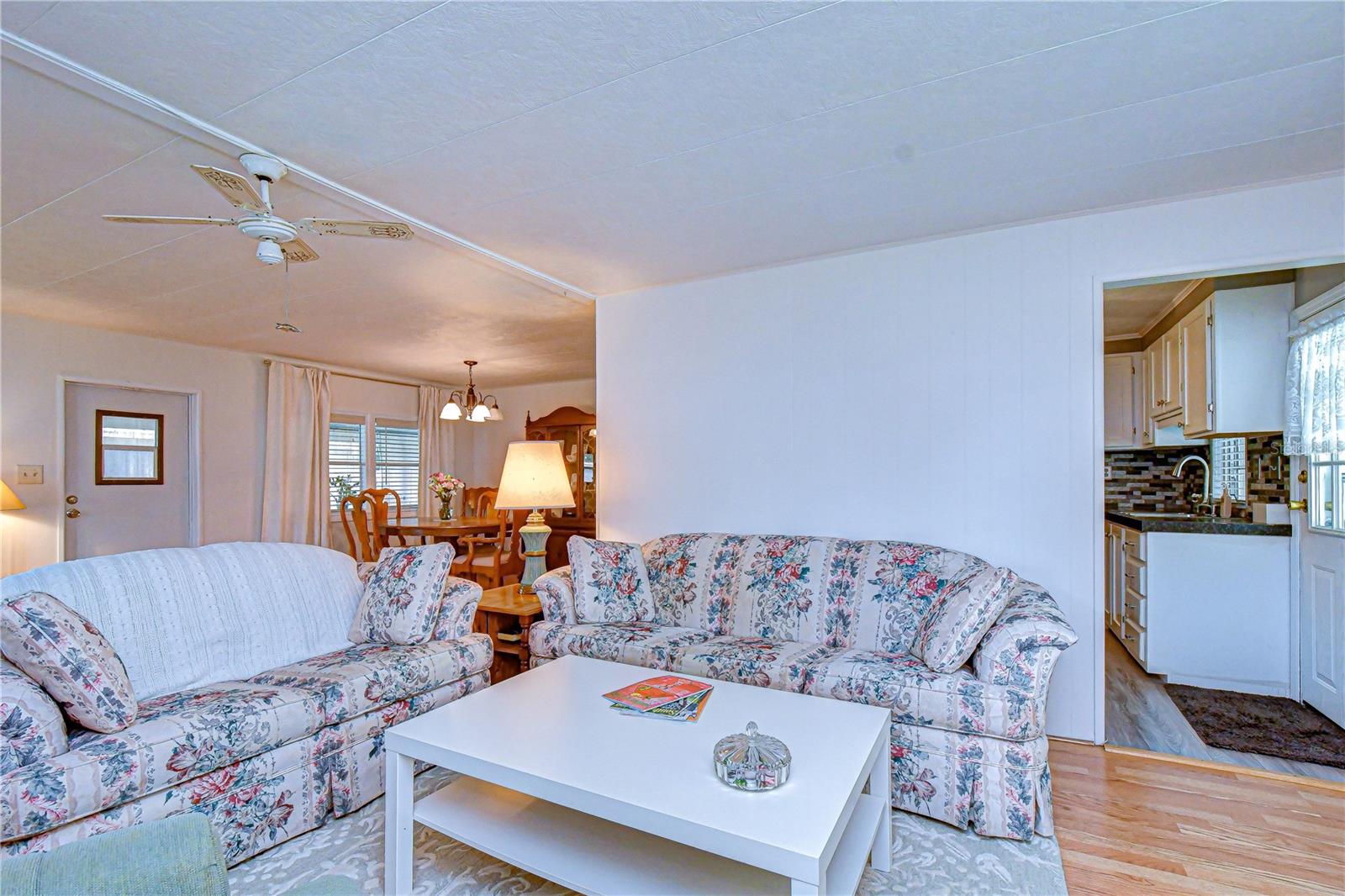 Image 12 of 56 For 37248 Kinkaid Drive