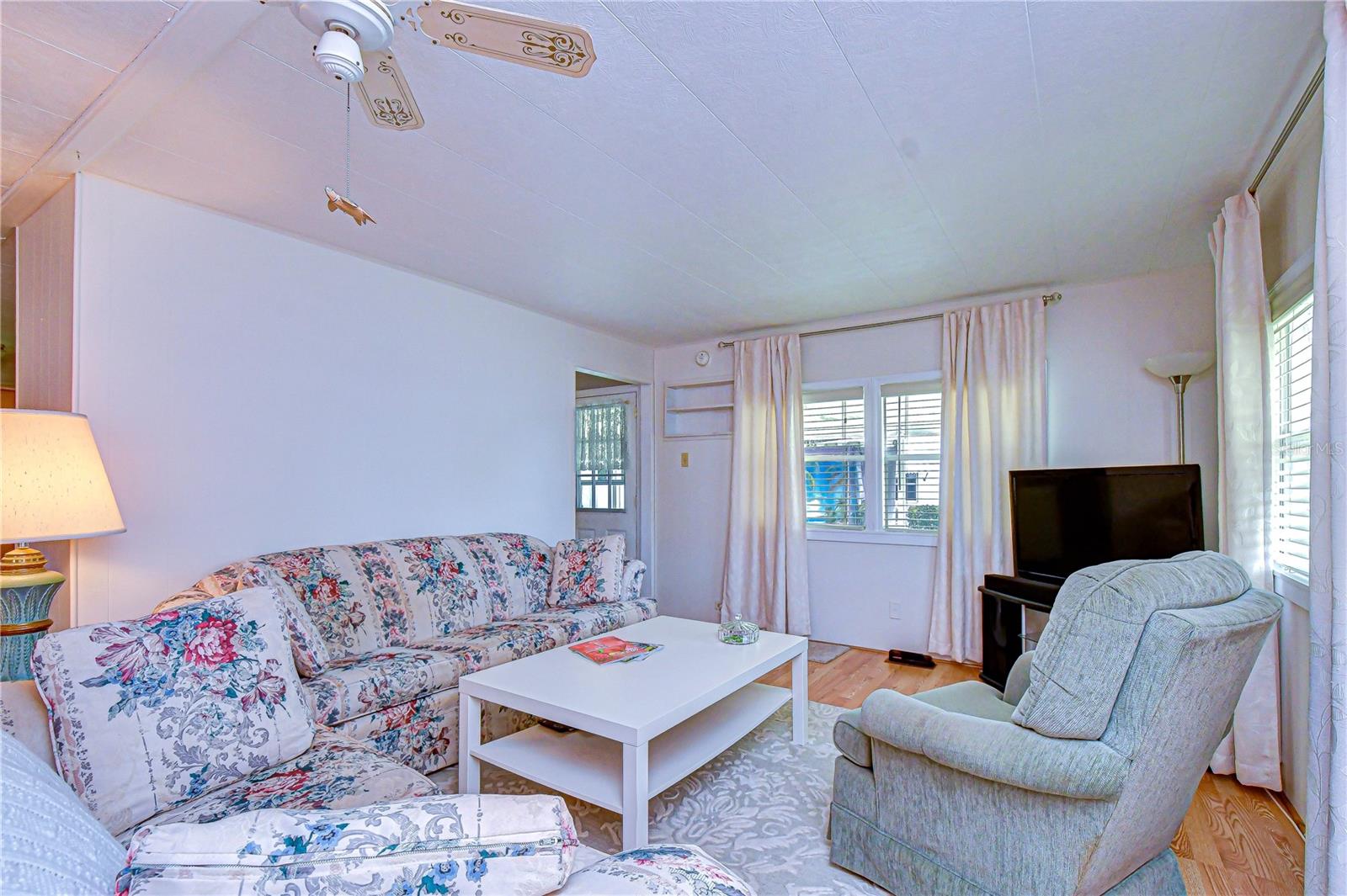 Image 14 of 56 For 37248 Kinkaid Drive