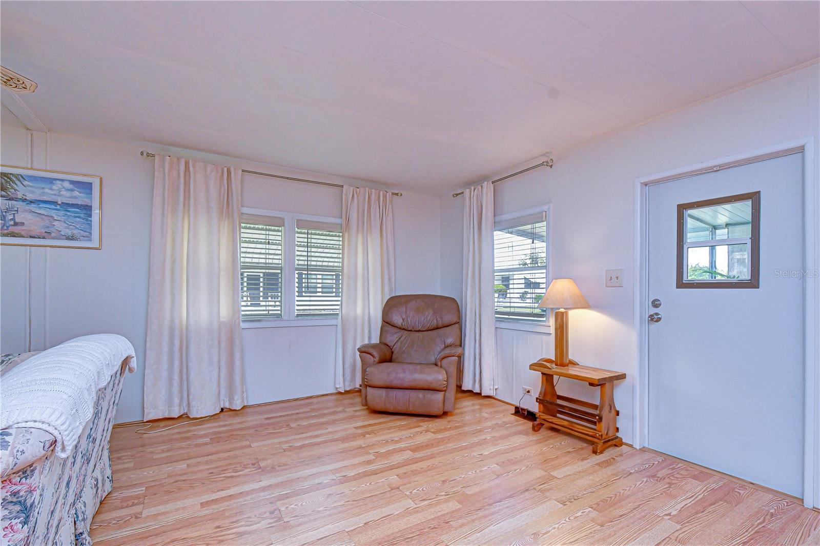 Image 17 of 56 For 37248 Kinkaid Drive