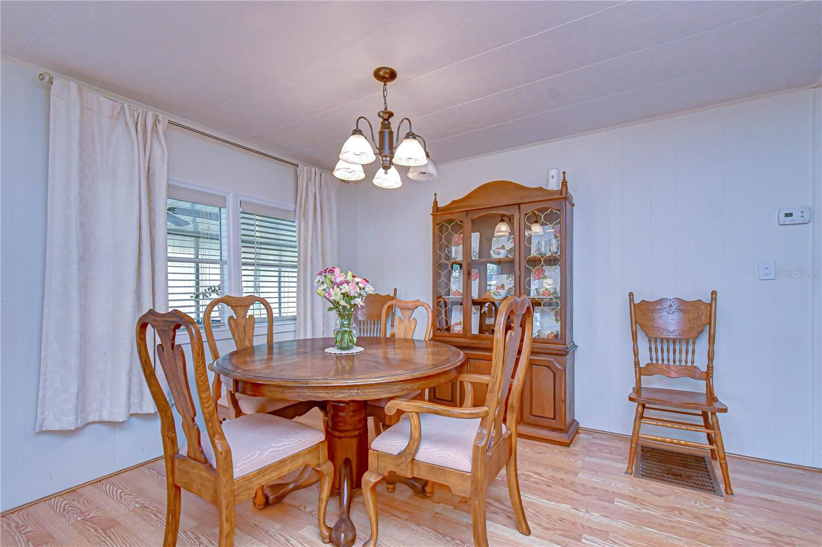 Image 18 of 56 For 37248 Kinkaid Drive