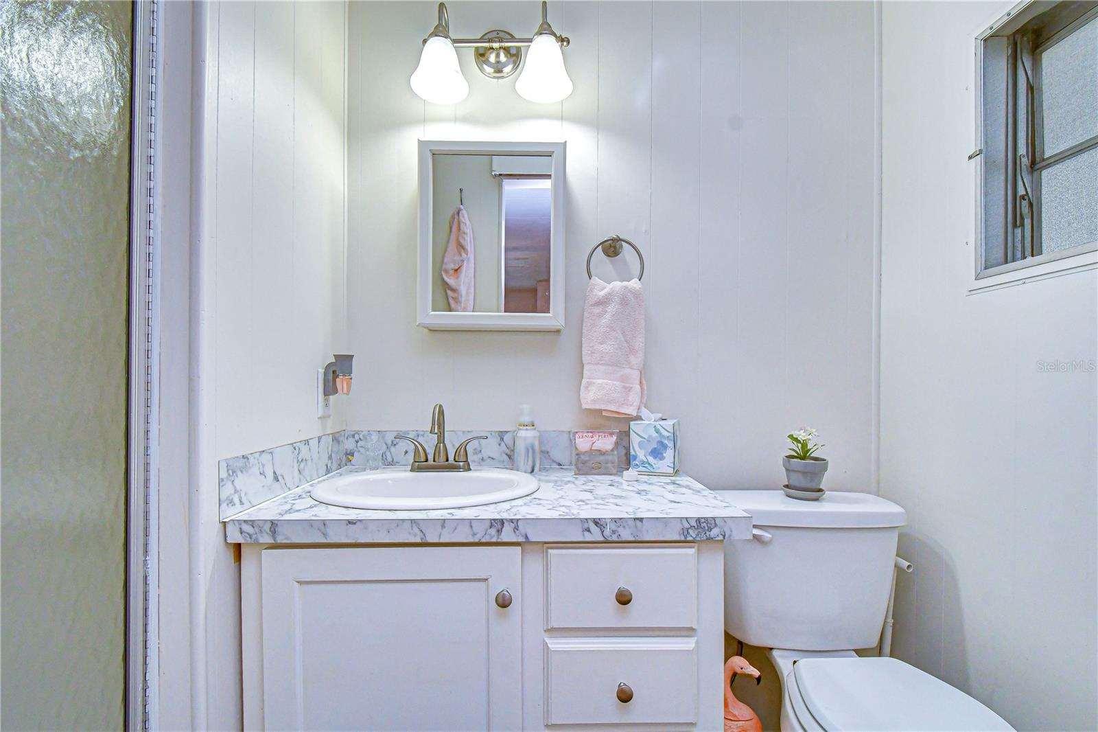 Image 26 of 56 For 37248 Kinkaid Drive