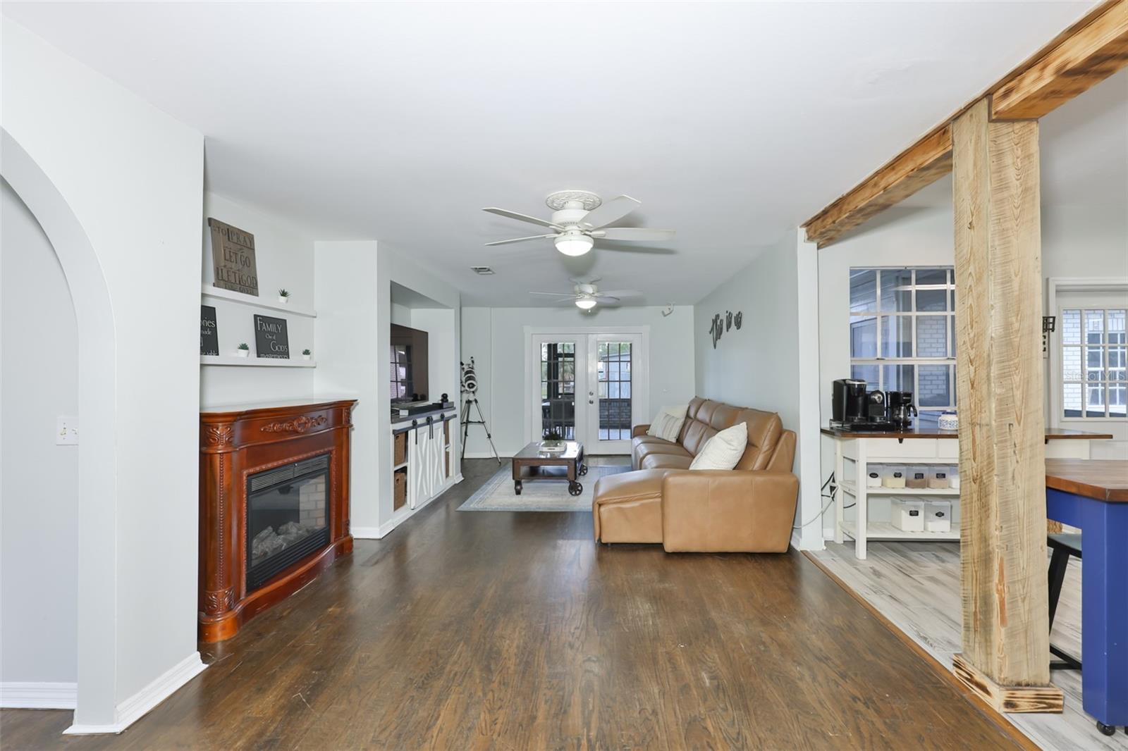 Image 13 of 47 For 2802 Hideaway Lane