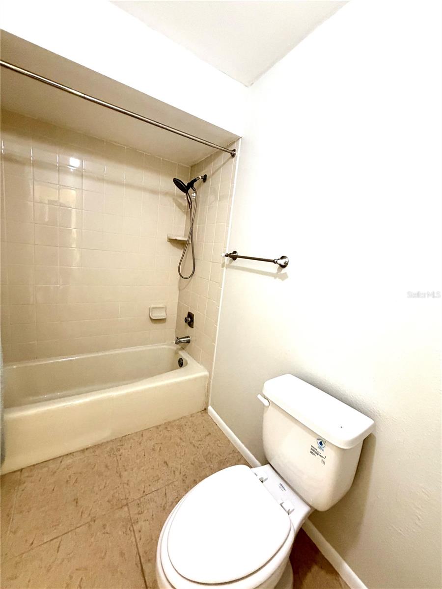 Image 13 of 25 For 14904 Lake Forest Drive