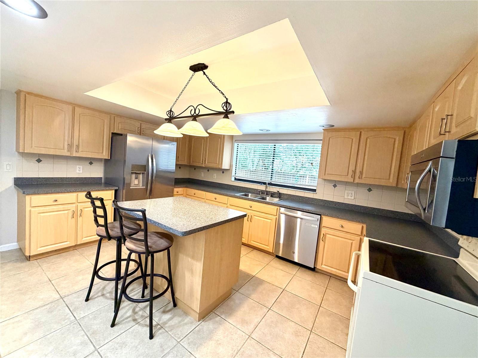 Image 7 of 25 For 14904 Lake Forest Drive