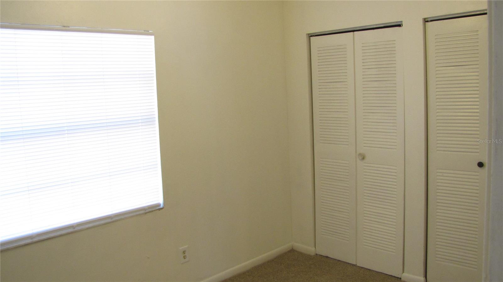 Image 8 of 11 For 5215 Columbus Drive A