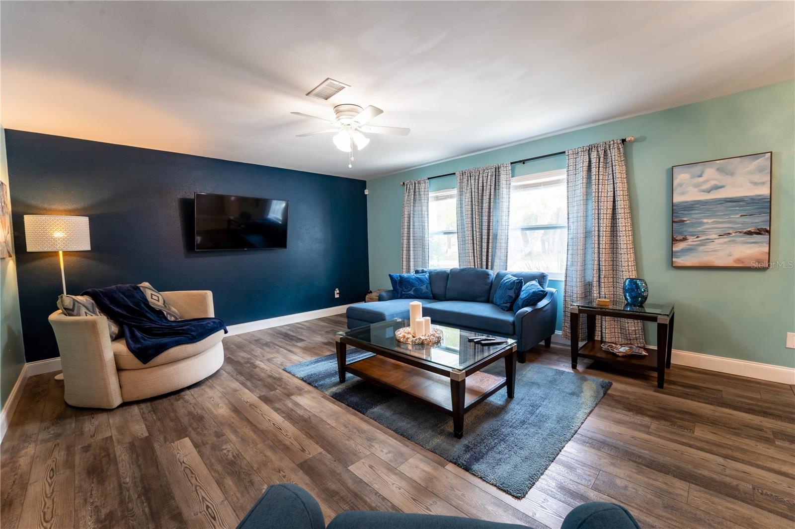 Image 25 of 29 For 6007 Himes Avenue