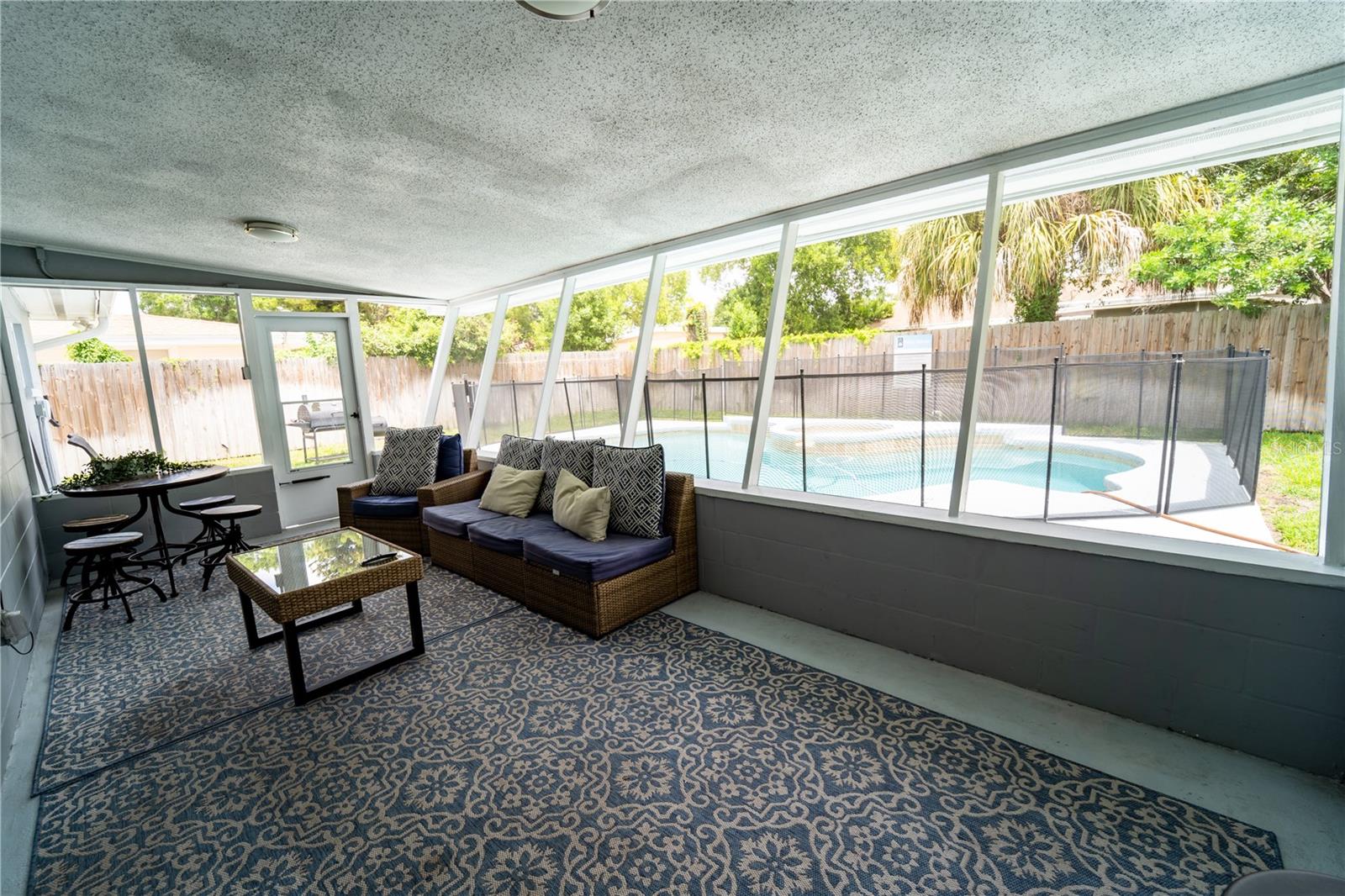 Image 29 of 29 For 6007 Himes Avenue