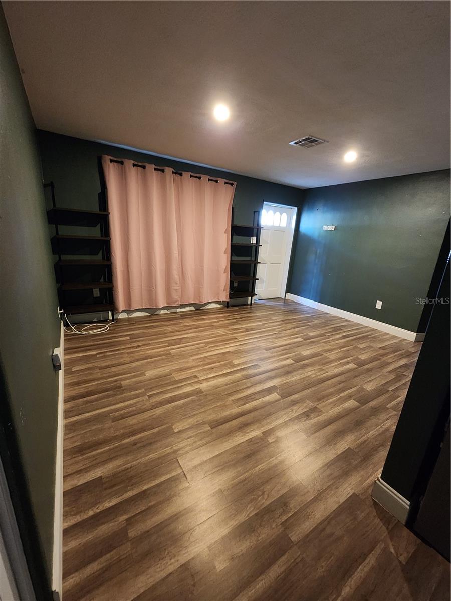 Image 11 of 17 For 5973 Mckee Lake Drive N