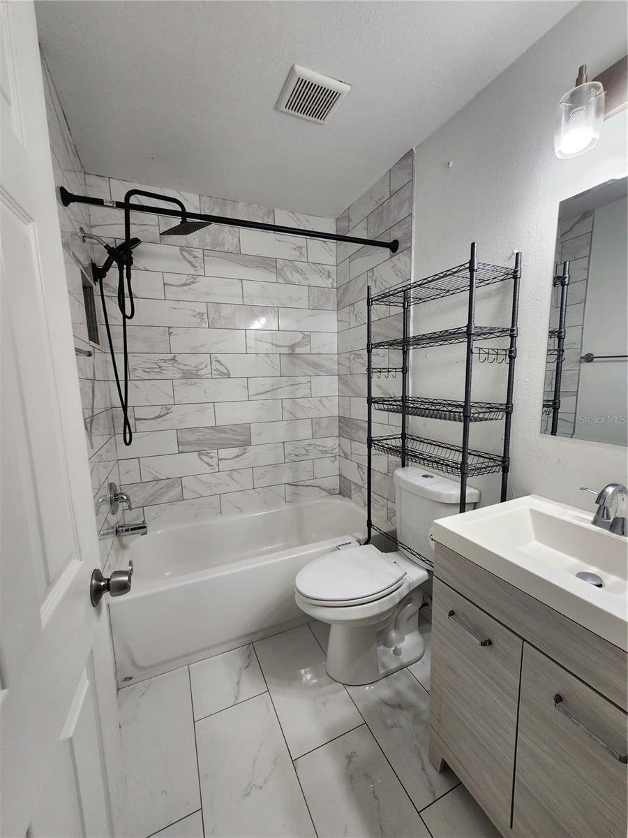 Image 8 of 17 For 5973 Mckee Lake Drive N