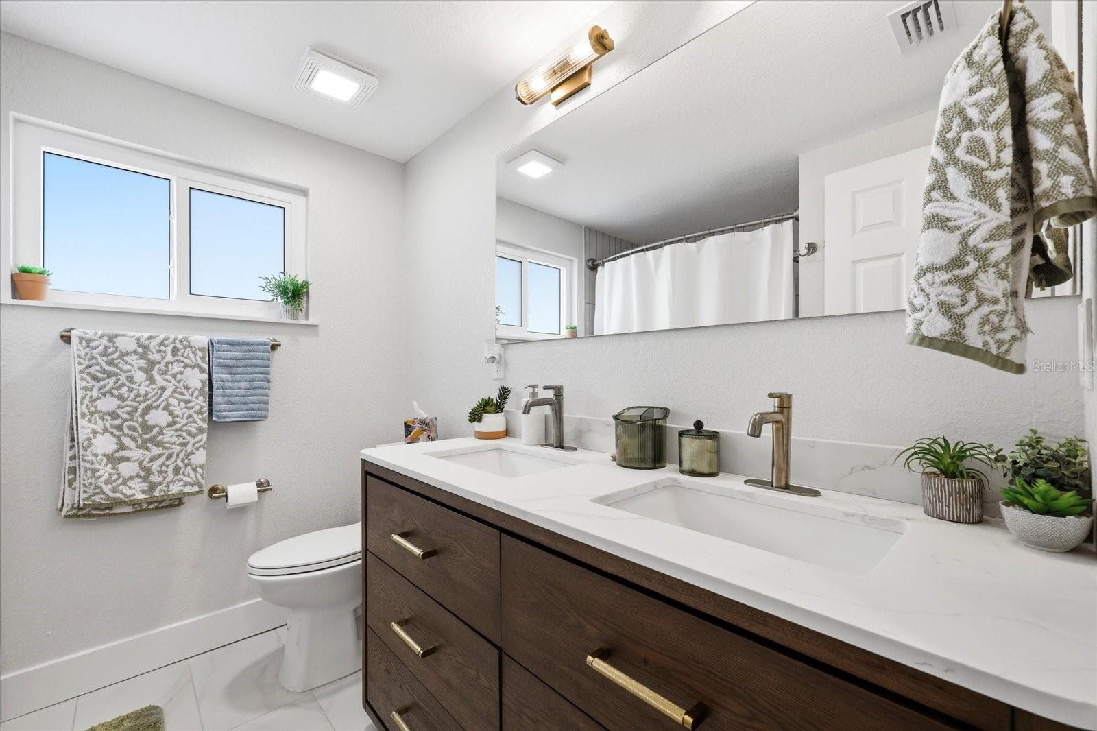 Image 20 of 45 For 12021 107th Court