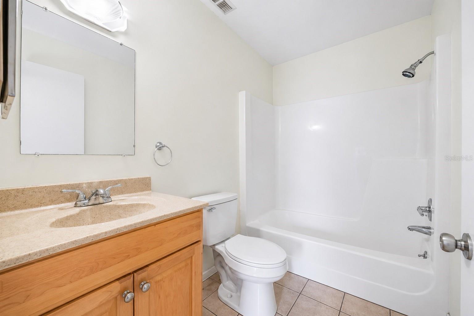 Image 17 of 30 For 723 115th Avenue N 2106