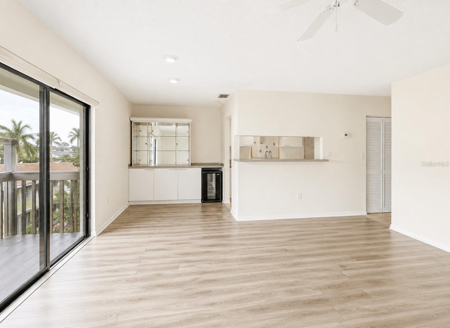 Image 7 of 30 For 723 115th Avenue N 2106