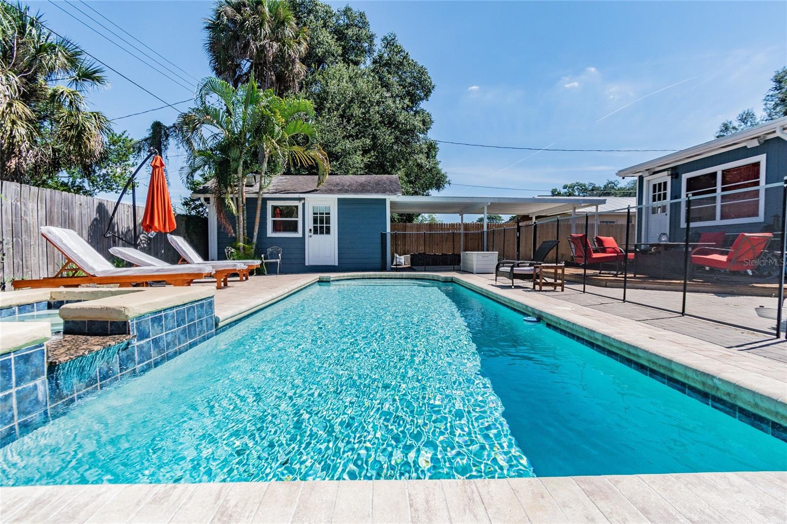 Image 21 of 31 For 310 Paris Street