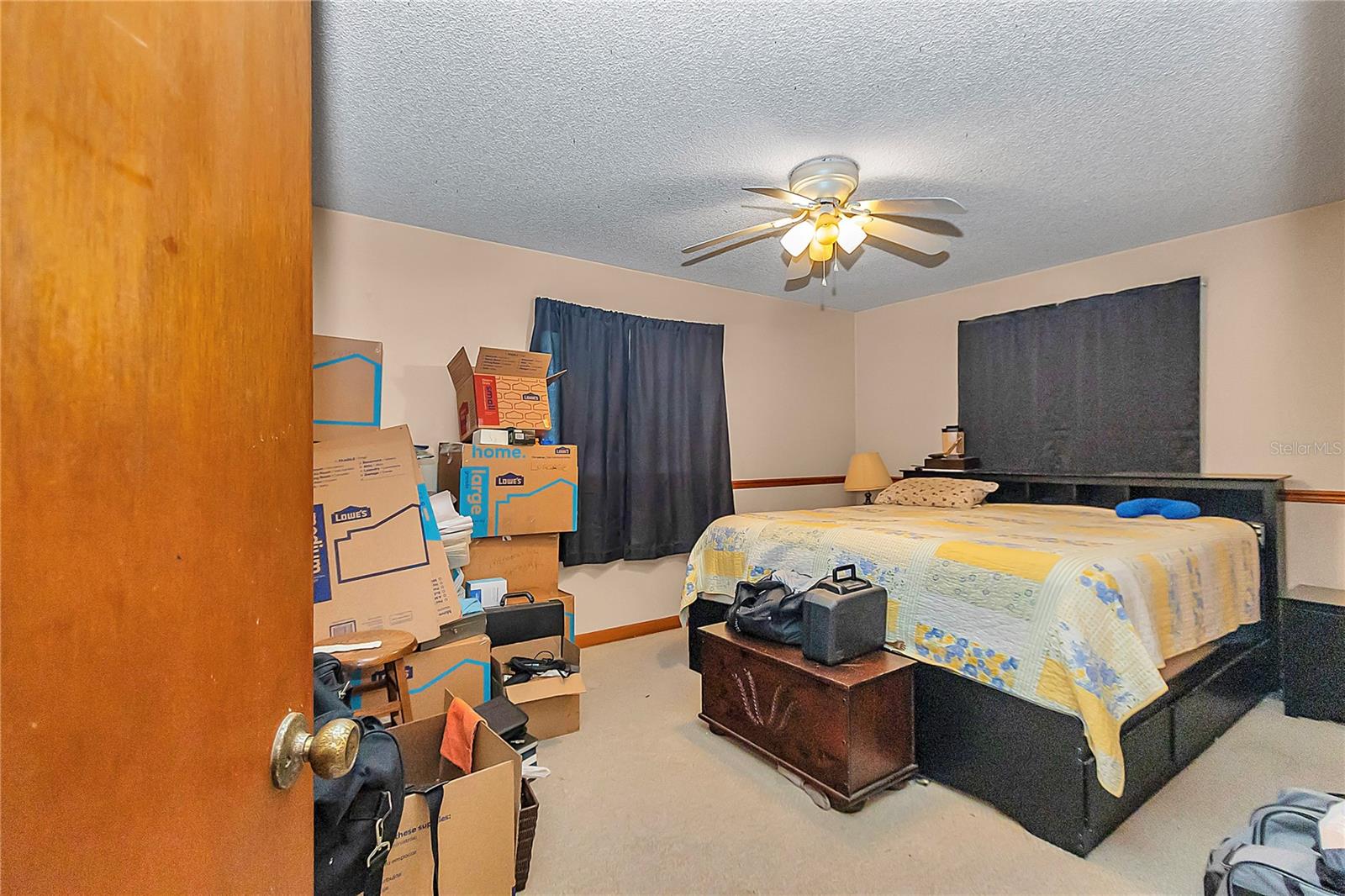 Image 12 of 34 For 16738 63 Lane